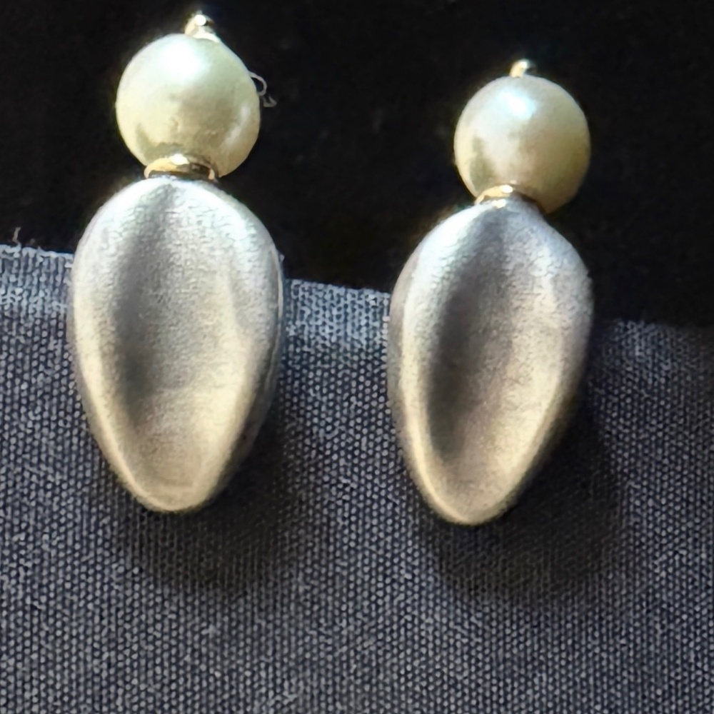 Michael Dawkins Silver-Tone Pearl Clip Earrings Satin Finish Designer PRE-QVC